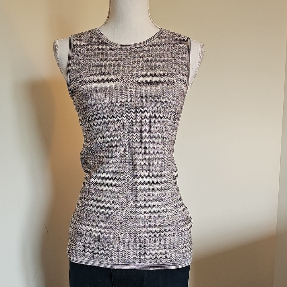 WHBM Women's Sleeveless Knit Top - Black and White